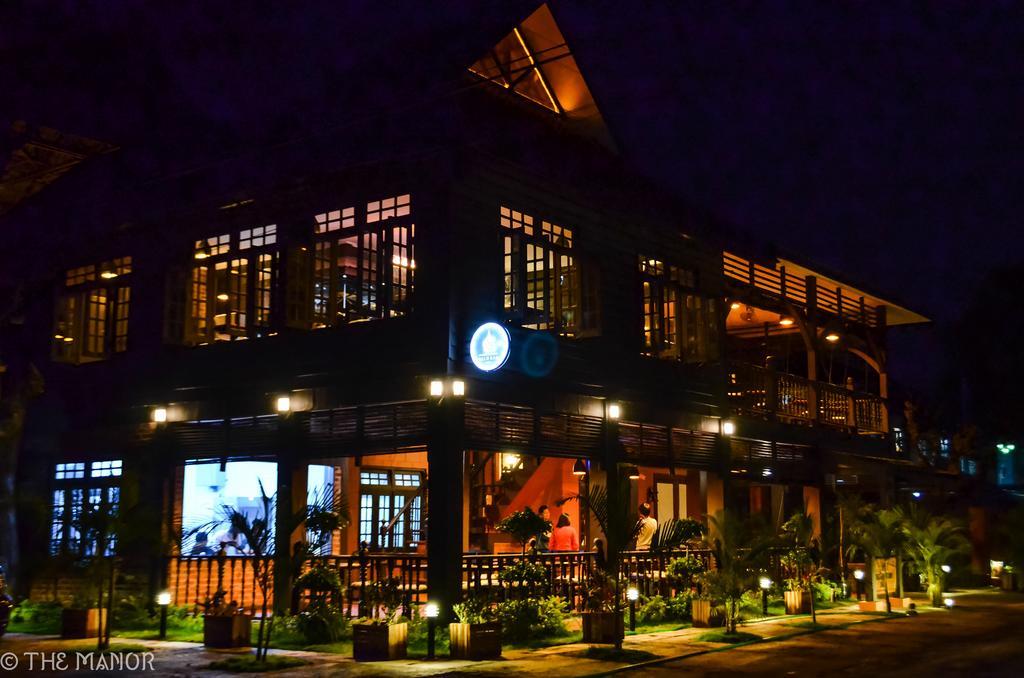 The Manor Hotel Nyaung Shwe Exterior photo