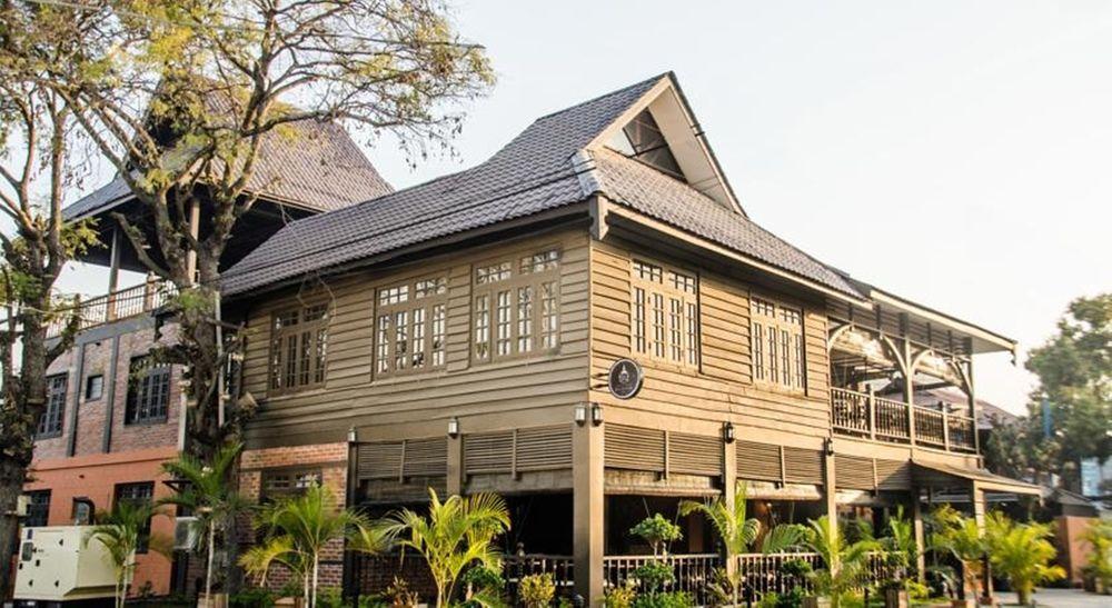 The Manor Hotel Nyaung Shwe Exterior photo